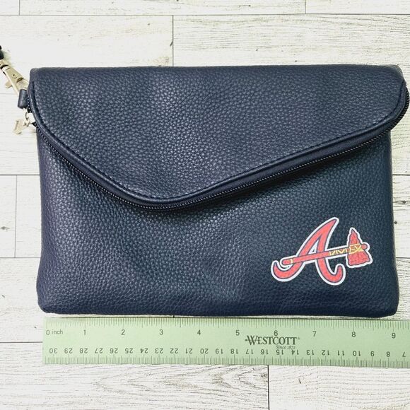 Atlanta Braves Officially Licensed MLB Fold Over Wristlet - Picture 7 of 9